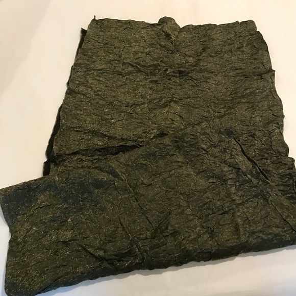 All That Glitters Wrap - Picture 2 of 5